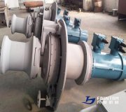 vertical-electric-anchor-capstan