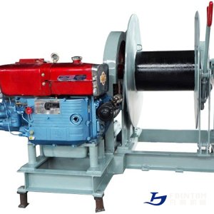 engine-driven-mooring-winch