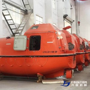 gravity-overhead-rolling-davit