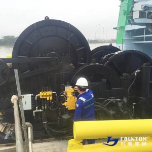 hydraulic-towing-winch.1